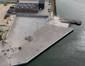 The new pier in the western harbor